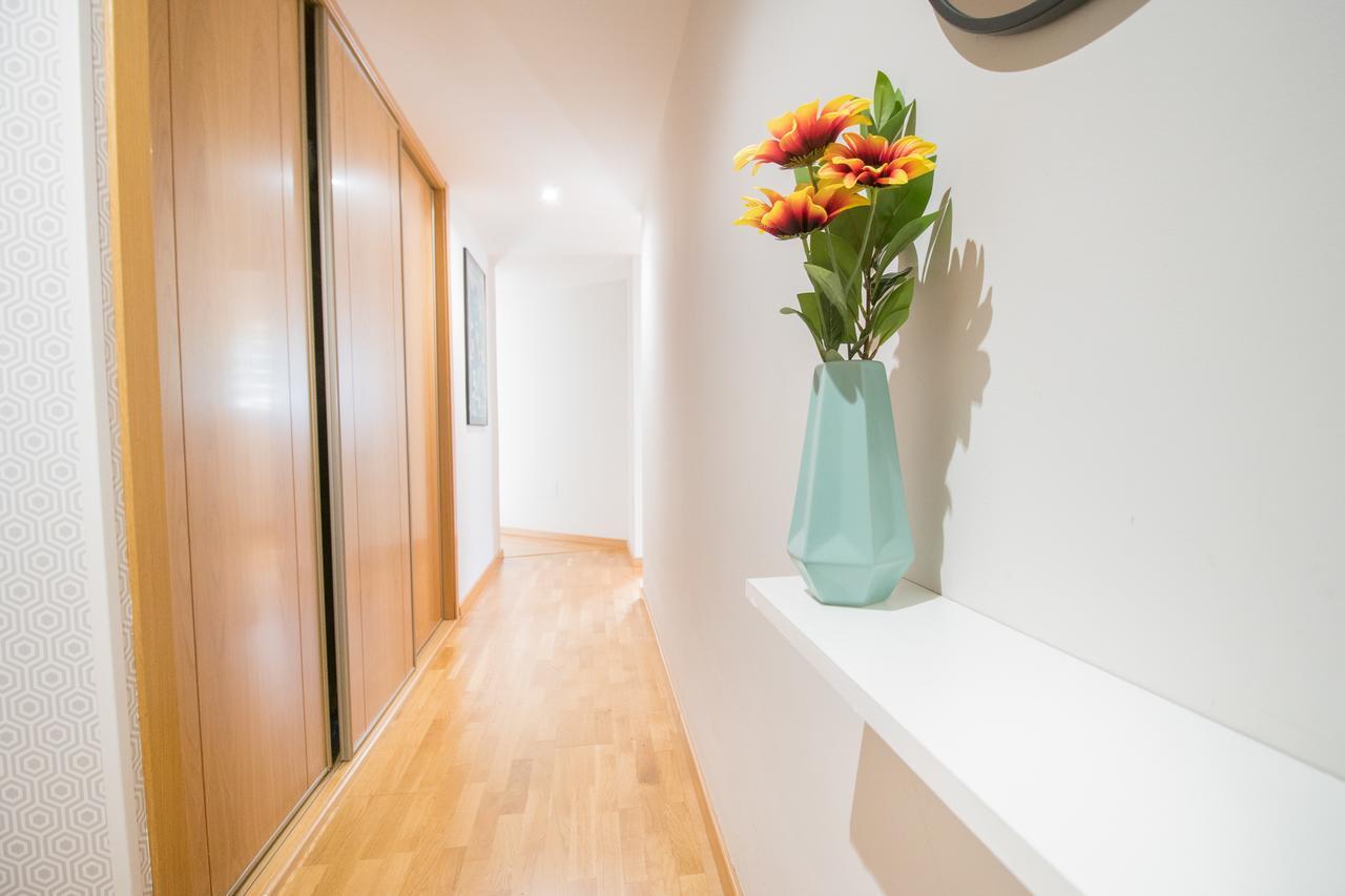 The Perfect Family Apartment مالقة المظهر الخارجي الصورة