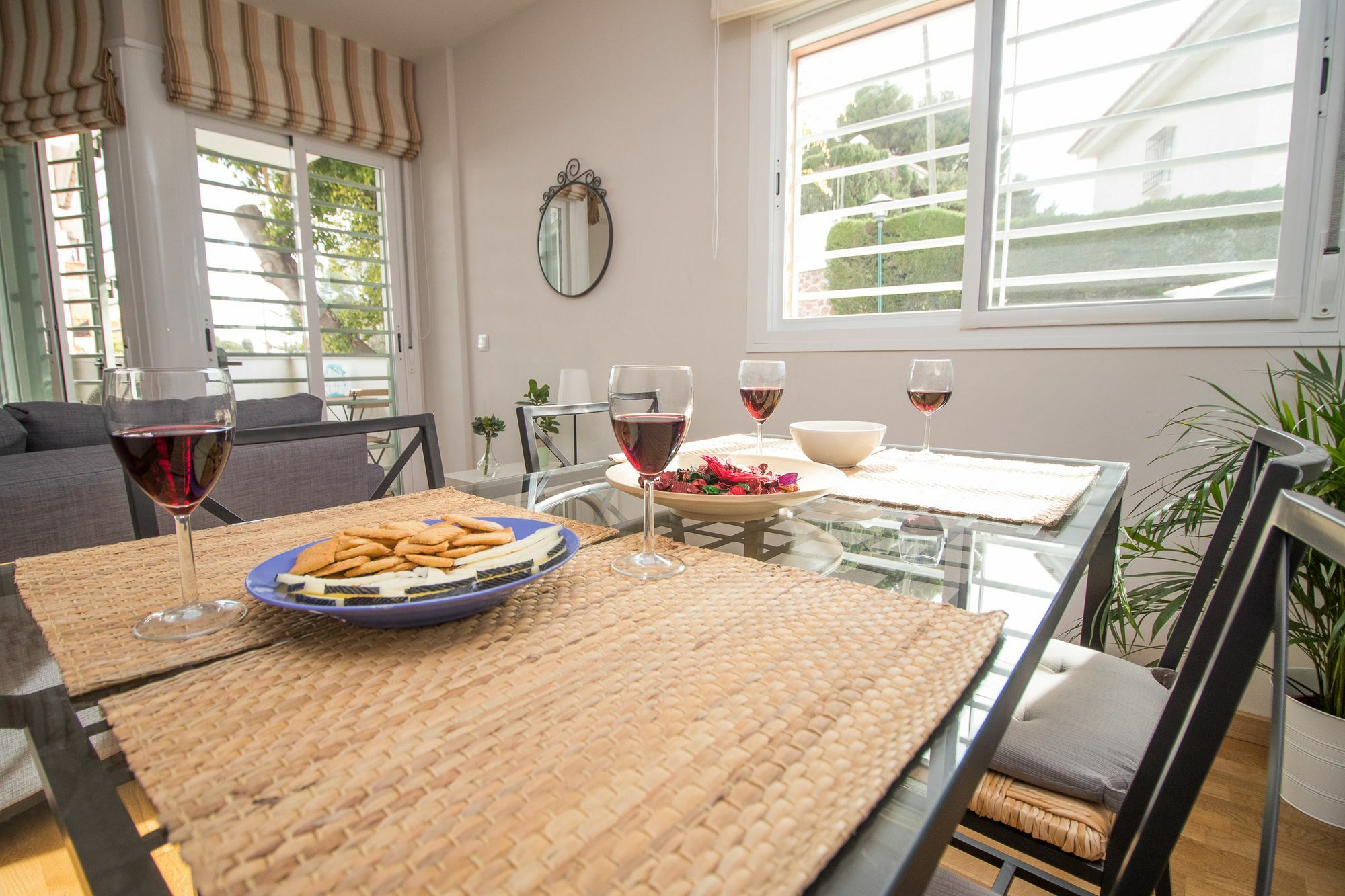 The Perfect Family Apartment مالقة المظهر الخارجي الصورة
